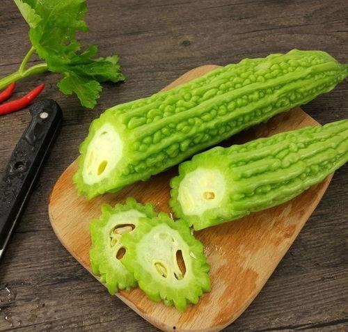 土堆吃瓜,瓜果飘香里的生态传奇